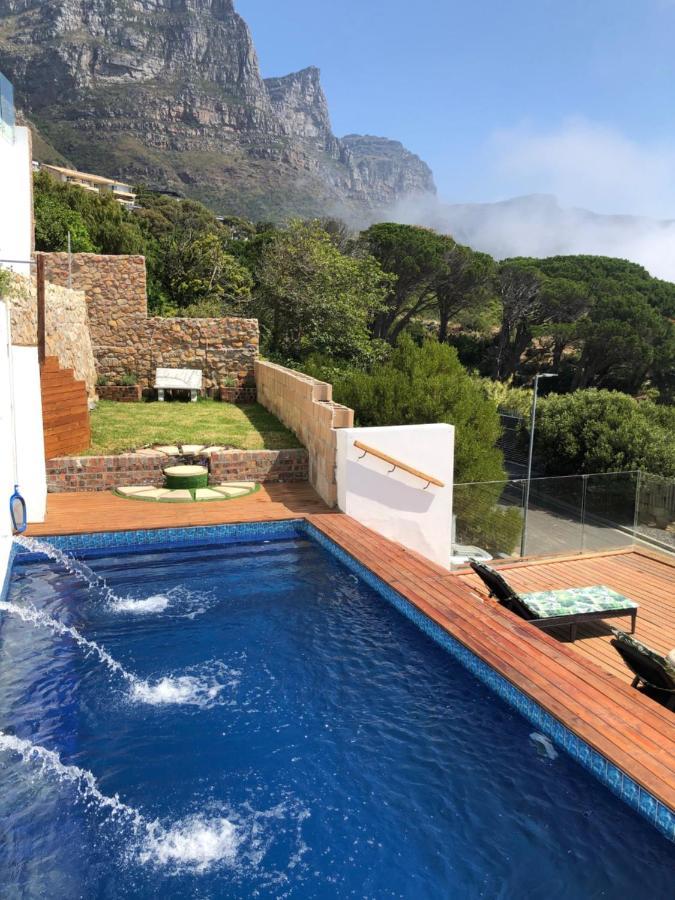 Camps Bay Blue Self-Catering Studios Kapsztad Zewnętrze zdjęcie