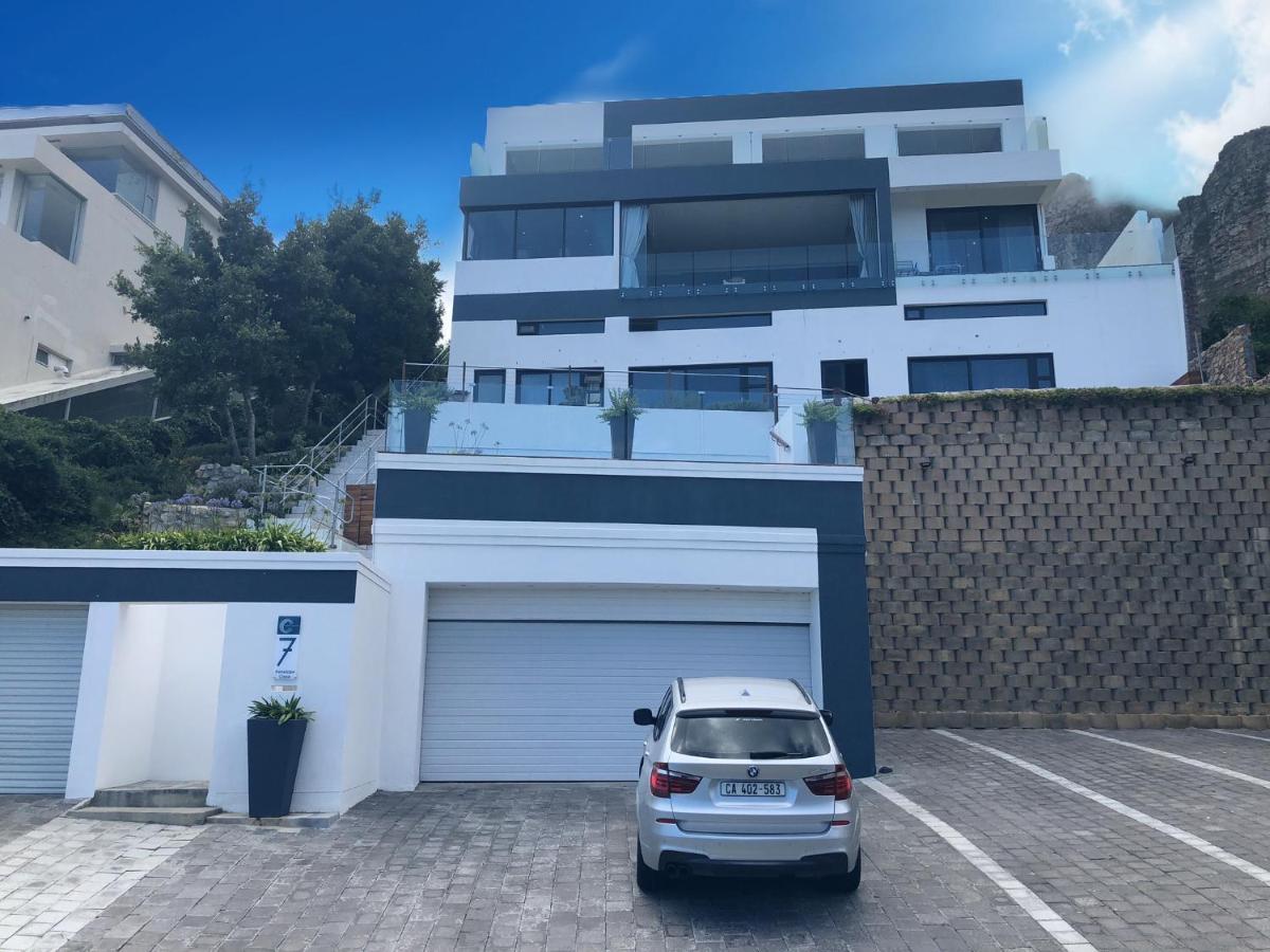 Camps Bay Blue Self-Catering Studios Kapsztad Zewnętrze zdjęcie