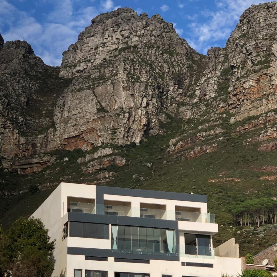 Camps Bay Blue Self-Catering Studios Kapsztad Zewnętrze zdjęcie