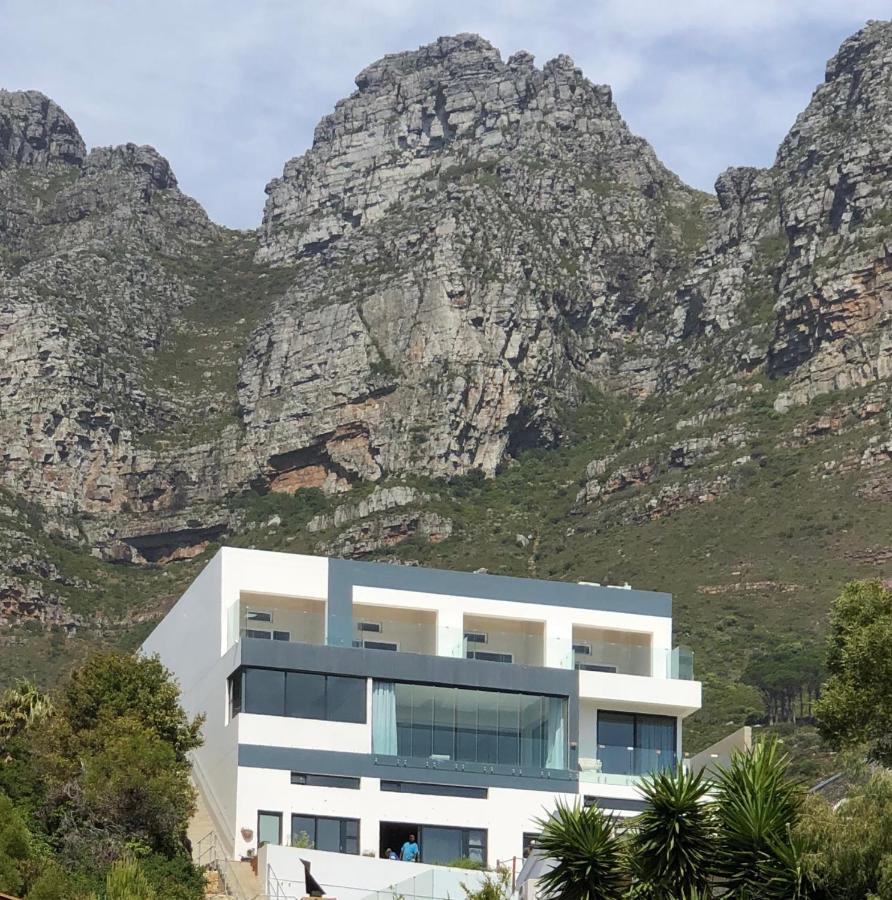 Camps Bay Blue Self-Catering Studios Kapsztad Zewnętrze zdjęcie