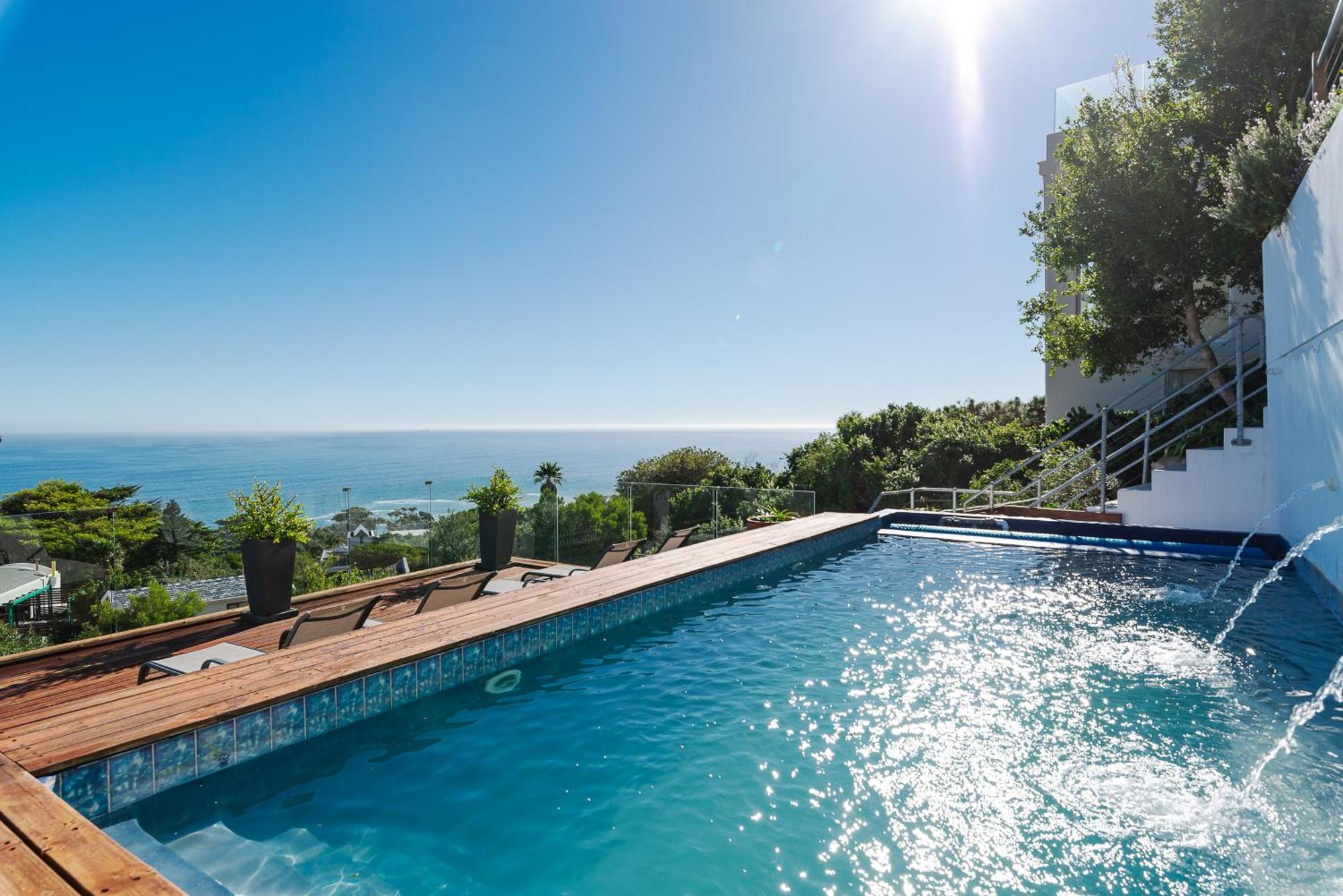 Camps Bay Blue Self-Catering Studios Kapsztad Zewnętrze zdjęcie